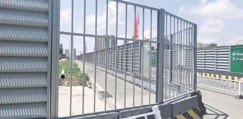 合作装配式百叶钢构围挡（合肥市政围挡）